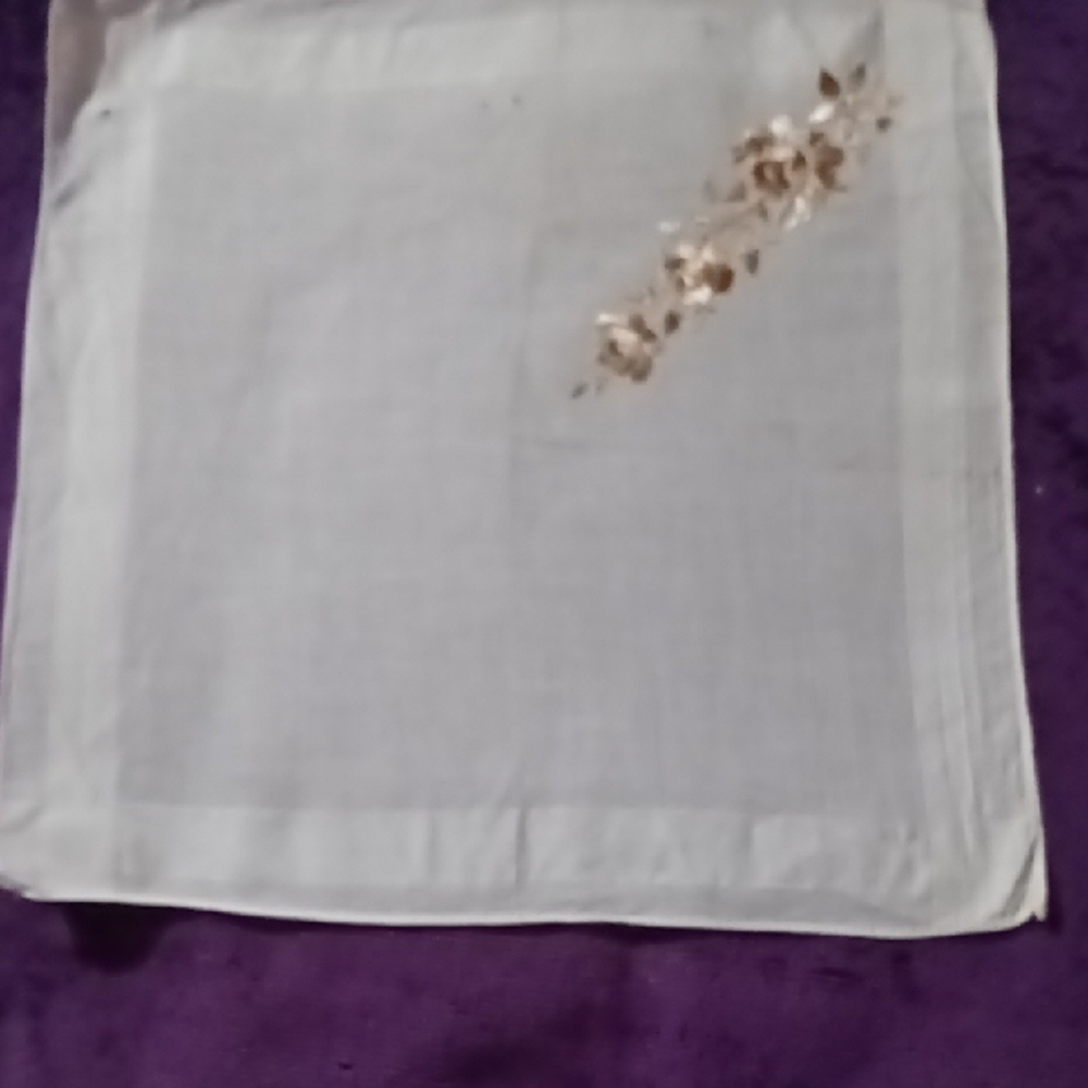 Elegant White Handkerchief with Floral Embroidery
